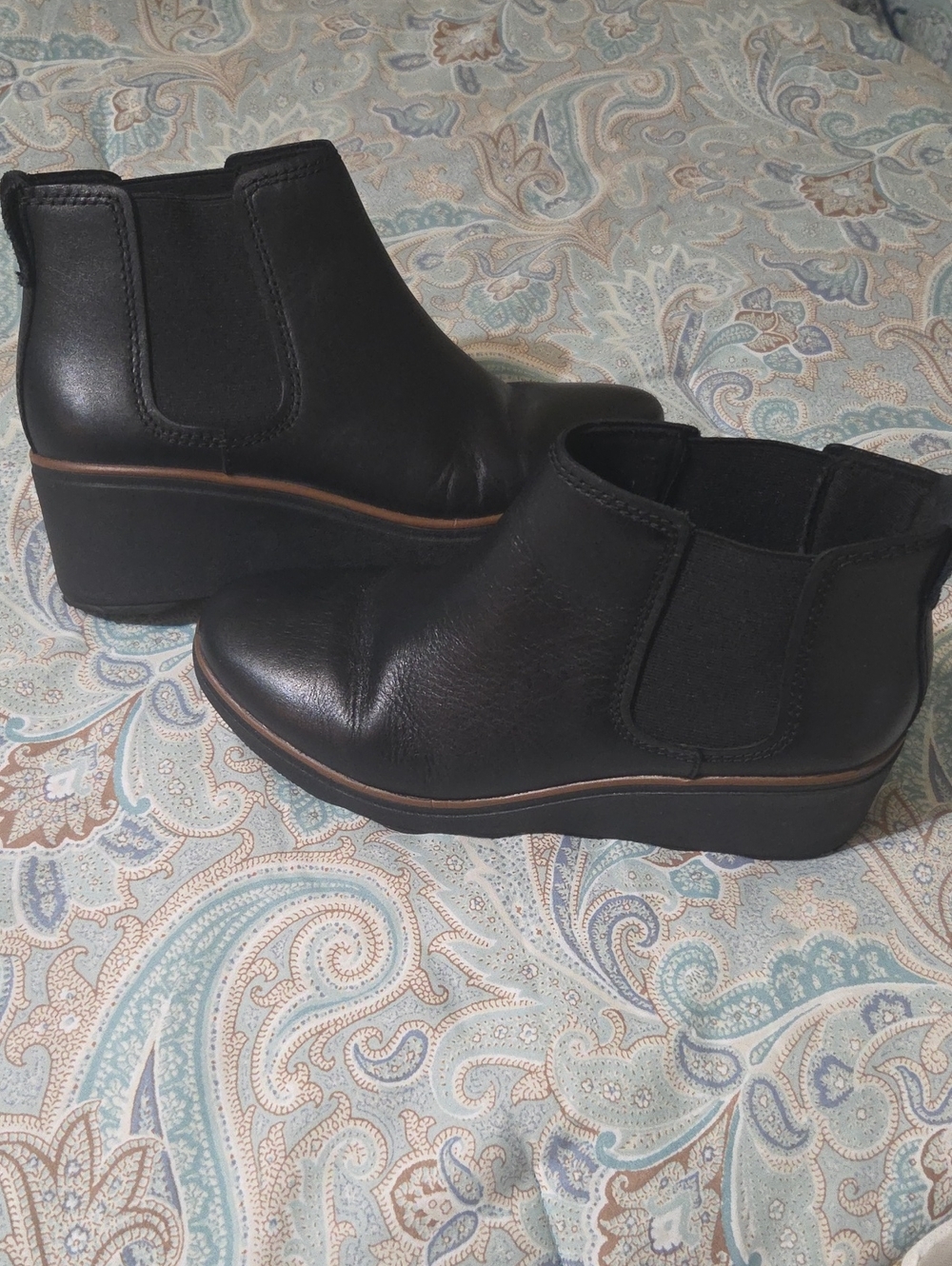 Clarks Black Leather Wedge Chelsea Booties, Super Light Weight